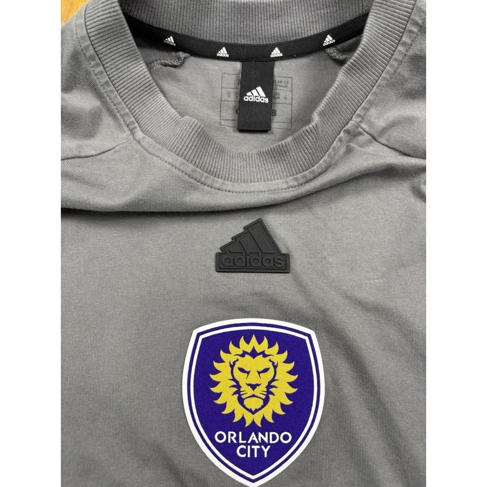 Orlando City Adidas 2024 Travel Grey Men's M T-Shirt MLS Athletic Fit Soccer